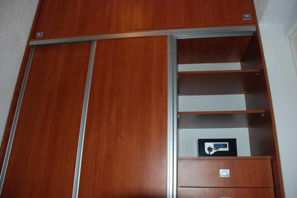 Apartments Ljiljanic Budva Zimmer foto